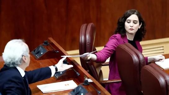 La presidenta de la Comunidad de Madrid, Isabel Díaz Ayuso y el consejero de Sanidad, Enrique Ruiz Escudero La presidenta de la Comunidad de Madrid, Isabel Díaz Ayuso y el consejero de Sanidad, Enrique Ruiz Escudero