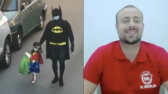 Jaime, el padre de Puertollano que nos han conquistado tirando la basuracon su hija Jaime, el padre de Puertollano que nos han conquistado tirando la basuracon su hija