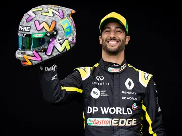 Daniel Ricciardo ficha por McLaren para 2021 en sustitución de Carlos Sainz Daniel Ricciardo ficha por McLaren para 2021 en sustitución de Carlos Sainz