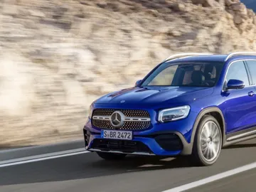 Mercedes-Benz GLB 180  Mercedes-Benz GLB 180