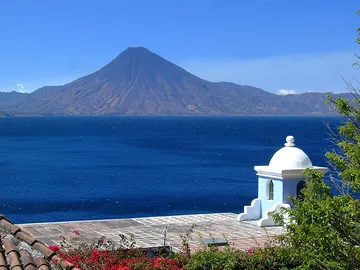 Lago Atitlán, Guatemala Lago Atitlán, Guatemala