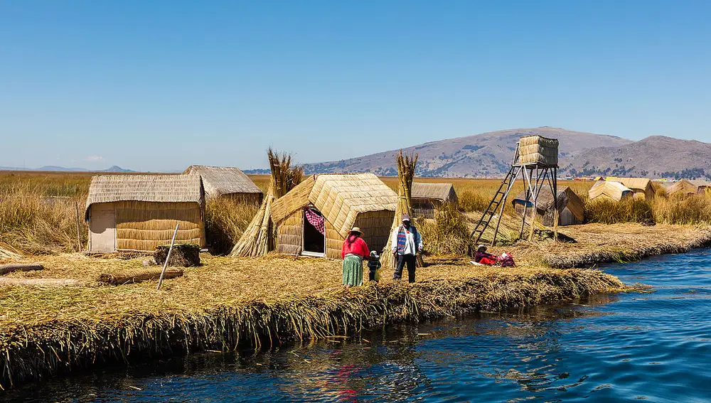 Islas en el Lago Titicaca