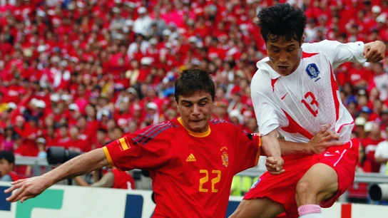 Joaquín, frente a la selección de Corea del Sur en 2002 Joaquín, frente a la selección de Corea del Sur en 2002
