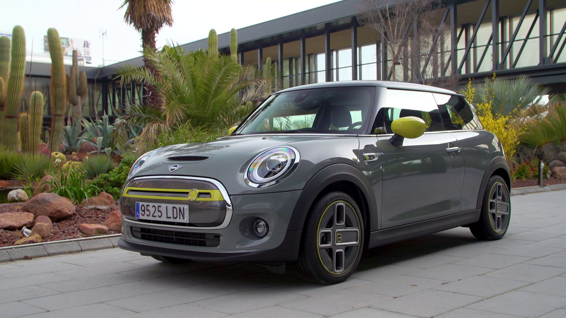 Mini 100% el&eacute;ctrico