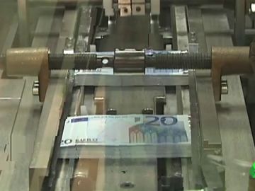 El Banco de España augura una caída del PIB sin precedentes: un 9% en el mejor escenario y un 15% en el peor El Banco de España augura una caída del PIB sin precedentes: un 9% en el mejor escenario y un 15% en el peor