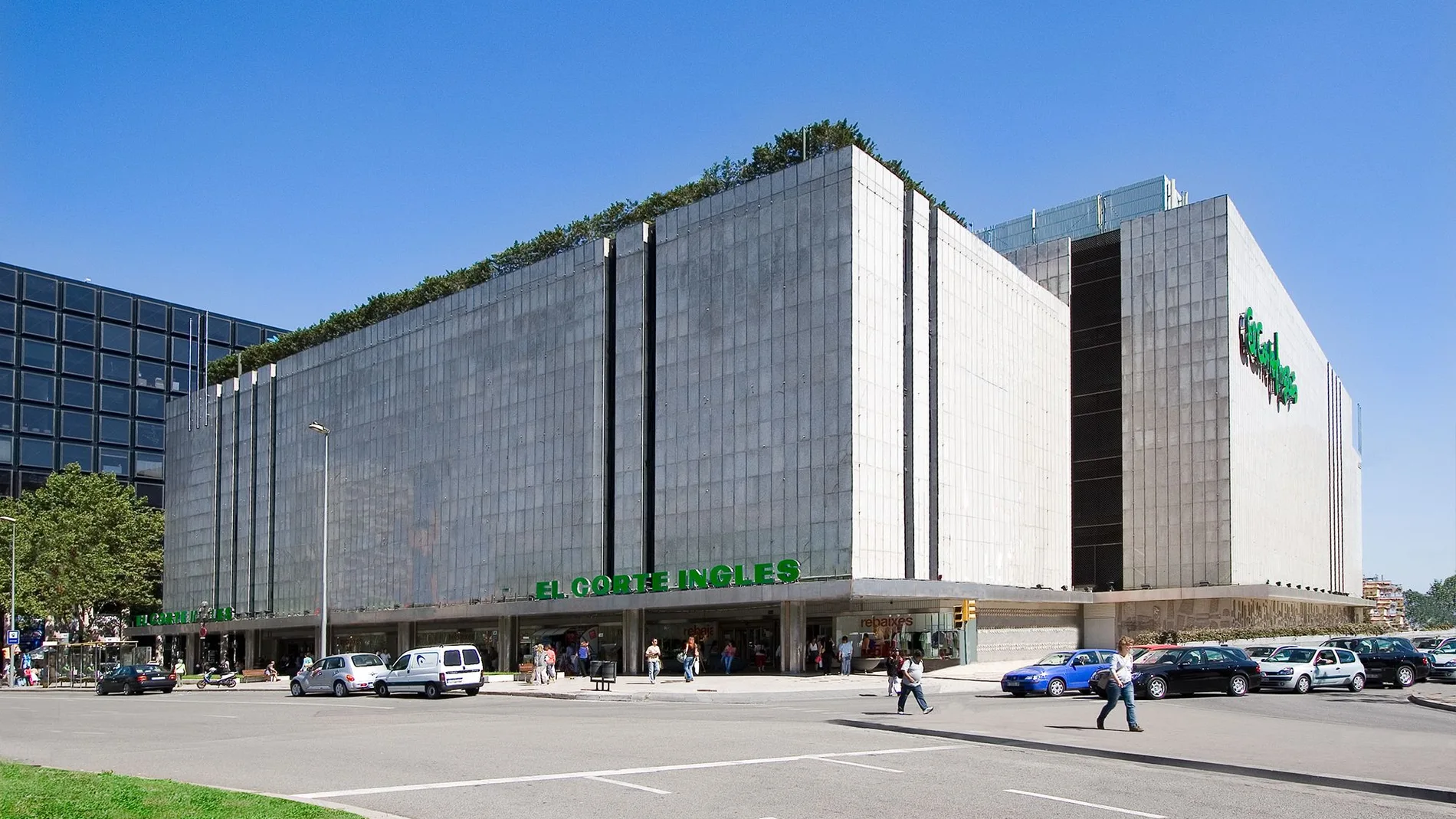 Horarios de los centros comerciales que abren en Barcelona en fase 2: El Corte Inglés, Ikea, La Maquinista y más