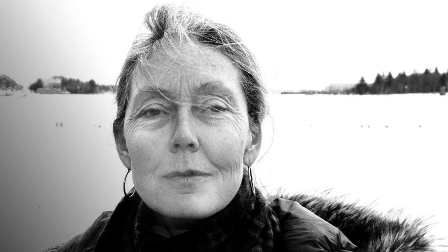 La poeta canadiense Anne Carson La poeta canadiense Anne Carson