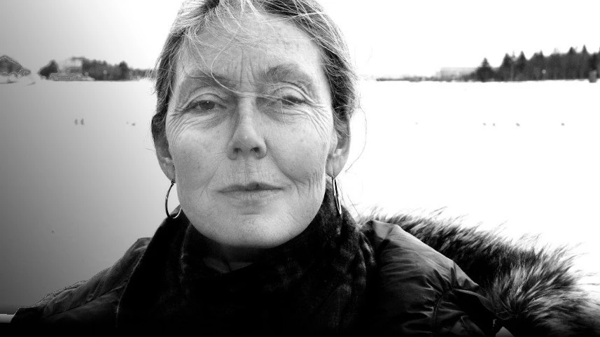 La poeta canadiense Anne Carson