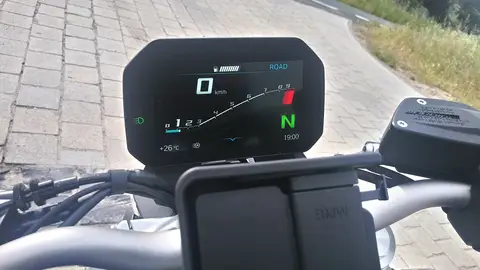 BMW F 900 R BMW F 900 R