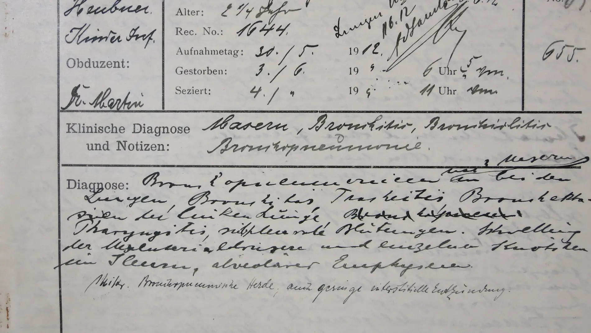Informe de la autopsia del caso de sarampión de 1912