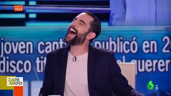 Los zapeadores se unen a Dani Mateo y entonan la conocida canción Los zapeadores se unen a Dani Mateo y entonan la conocida canción