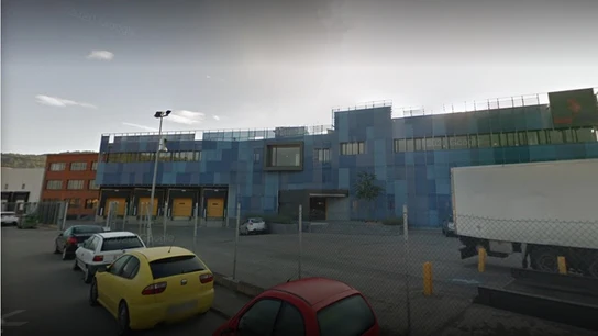 La fachada del Matadero Frigorífico de Avinyó, en Cataluña, donde se ha producido el brote La fachada del Matadero Frigorífico de Avinyó, en Cataluña, donde se ha producido el brote