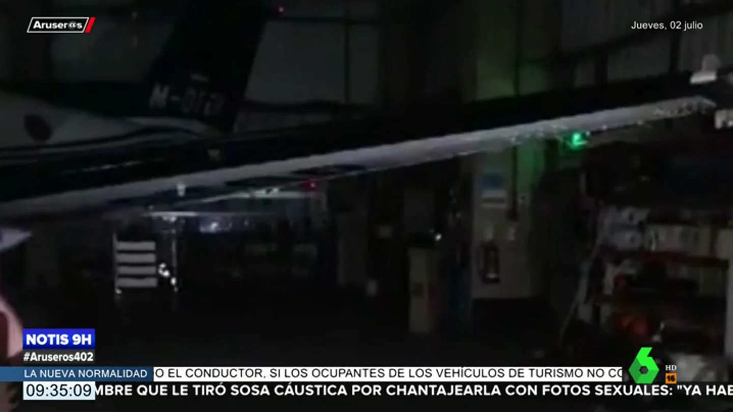 Unos cazadores de fantasmas capturan una imagen espeluznante en un hangar abandonado Unos cazadores de fantasmas capturan una imagen espeluznante en un hangar abandonado