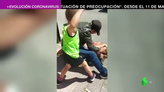 Psicologos analizan la actitud del niño que defendió a su madre de una agresión machista en Eibar Psicologos analizan la actitud del niño que defendió a su madre de una agresión machista en Eibar
