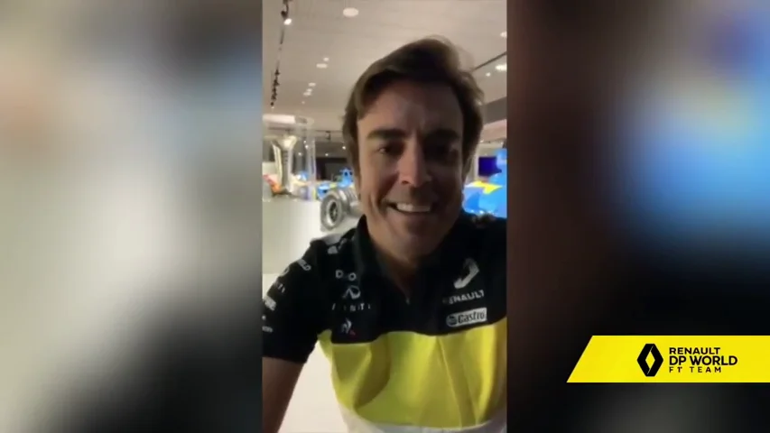 Primeras palabras de Fernando Alonso como piloto de Renault: "Me dan la opción de volver al más alto nivel"