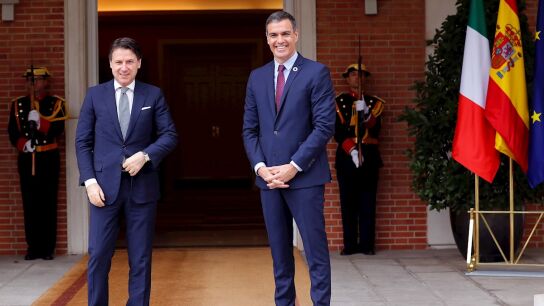 El presidente del Gobierno Pedro S&aacute;nchez y primer ministro italiano Giuseppe Conte