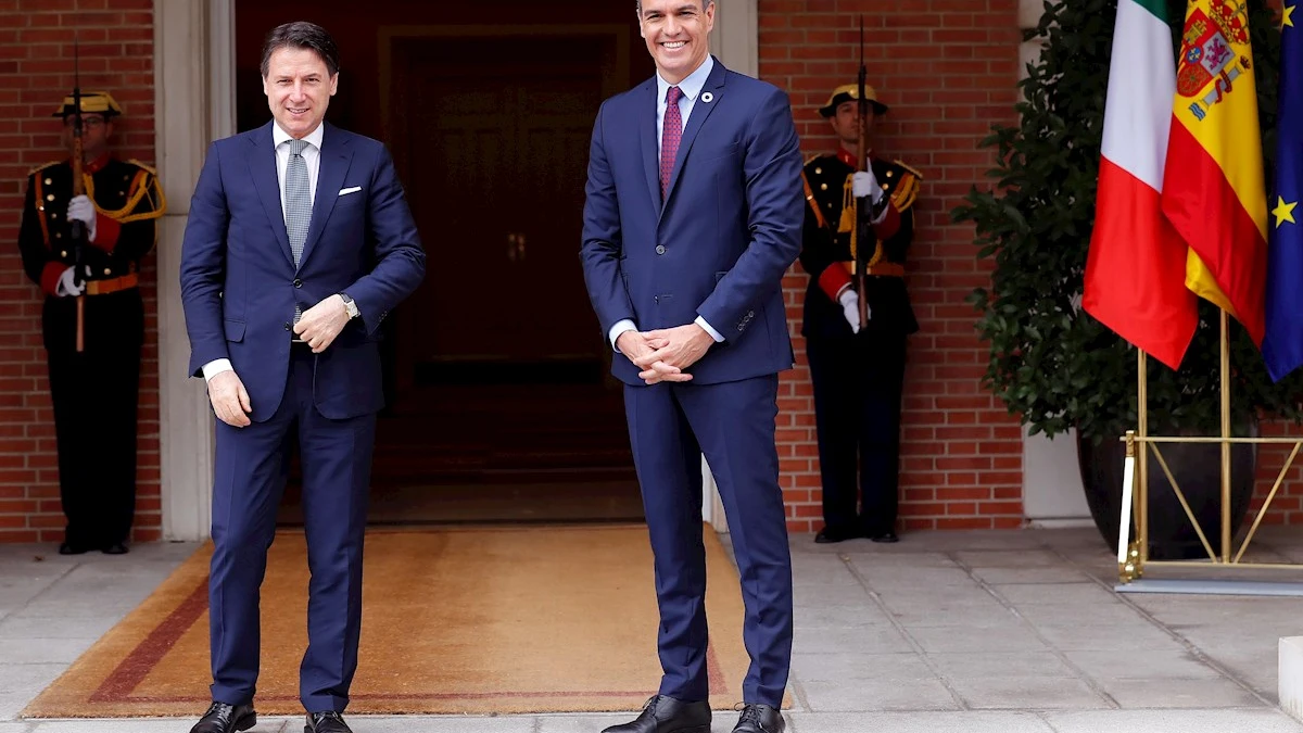 El presidente del Gobierno Pedro Sánchez y primer ministro italiano Giuseppe Conte