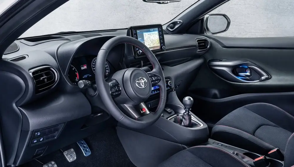 Toyota GR Yaris 2021 volante