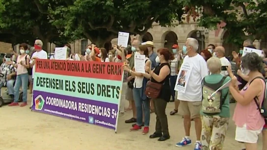 Protesta por las residencias Protesta por las residencias