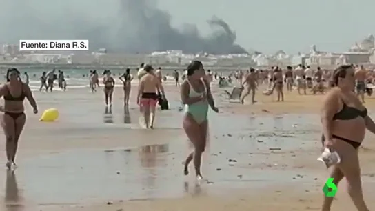 Cadiz registra un incendio sin víctimas ni heridos en la zona de Santa Bárbara Cadiz registra un incendio sin víctimas ni heridos en la zona de Santa Bárbara