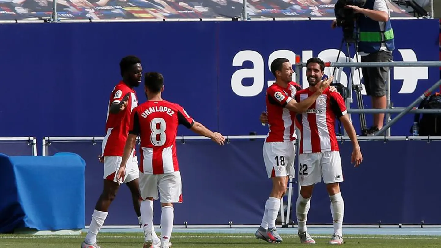 Raúl García celebra uno de sus goles con el Athletic. Raúl García celebra uno de sus goles con el Athletic.