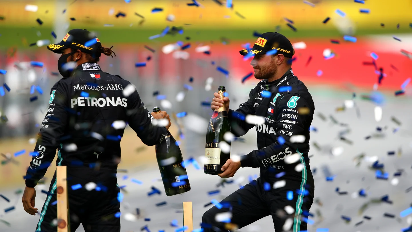 Lewis Hamilton y Valtteri Bottas Lewis Hamilton y Valtteri Bottas