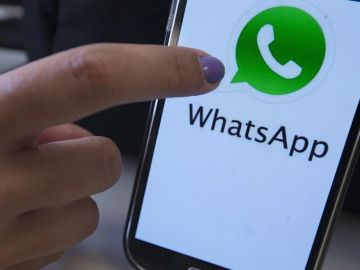 Imagen de archivo de la aplicación de WhatsApp en un dispositivo móvil