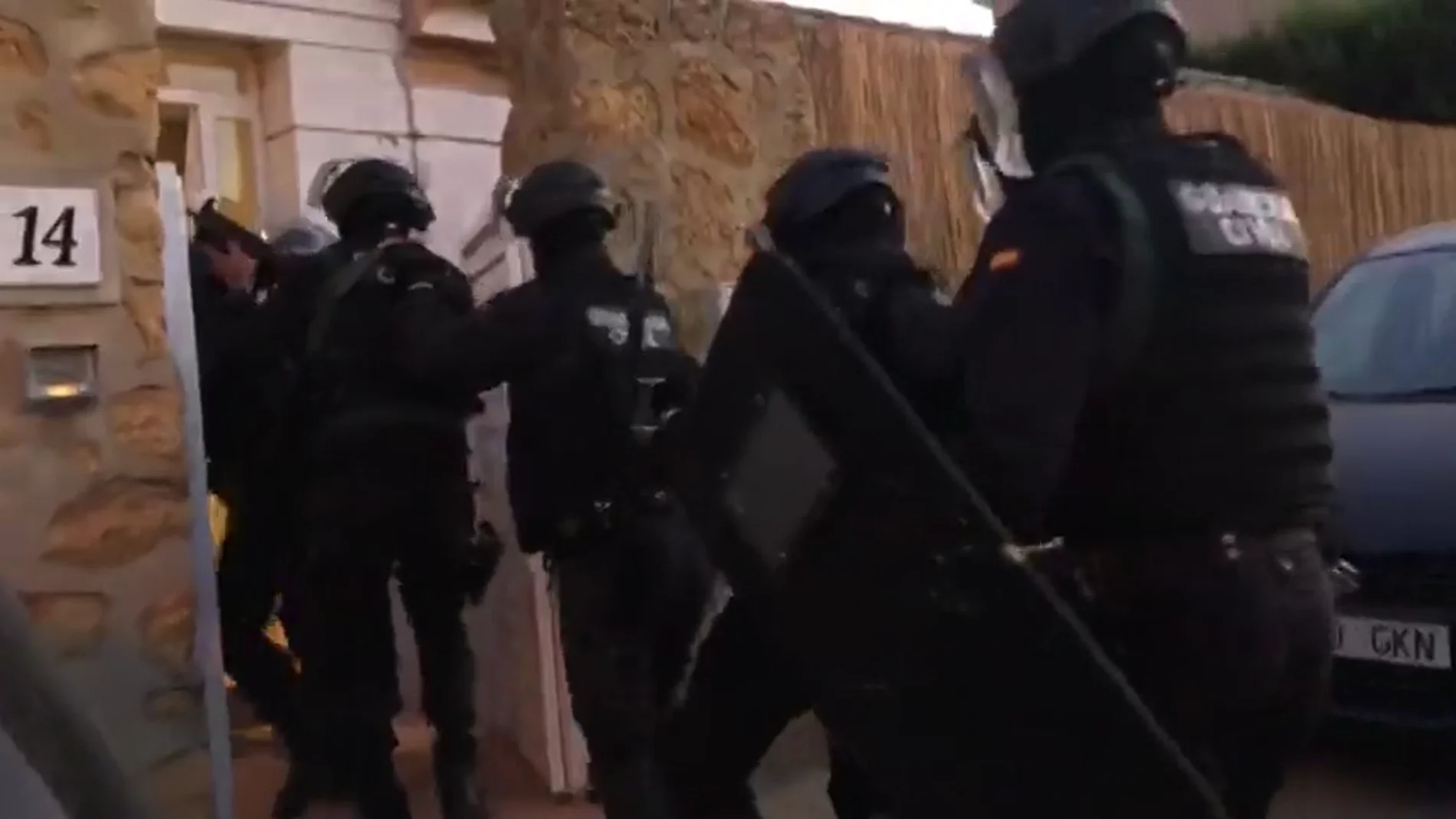 Detenidas 12 personas en una macrooperación contra 'Los Lanas', los peligrosos narcos del Guadalquivir