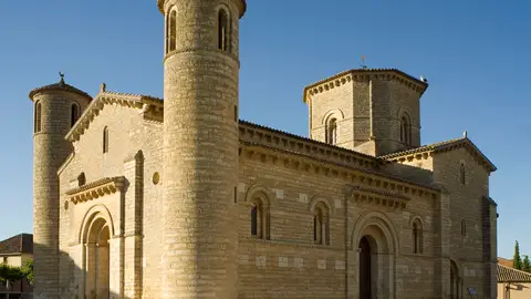 Iglesia de San Martín de Tours Iglesia de San Martín de Tours