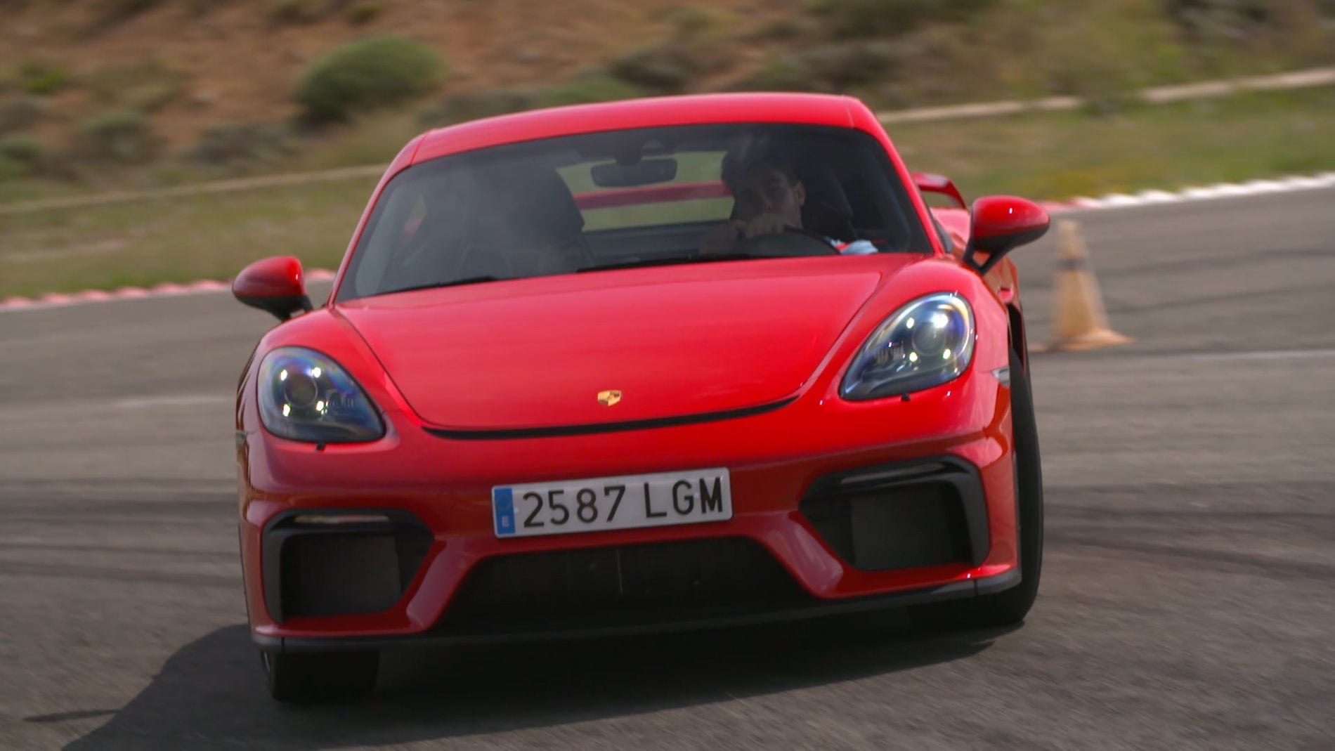 Porsche 718 Cayman GT4 