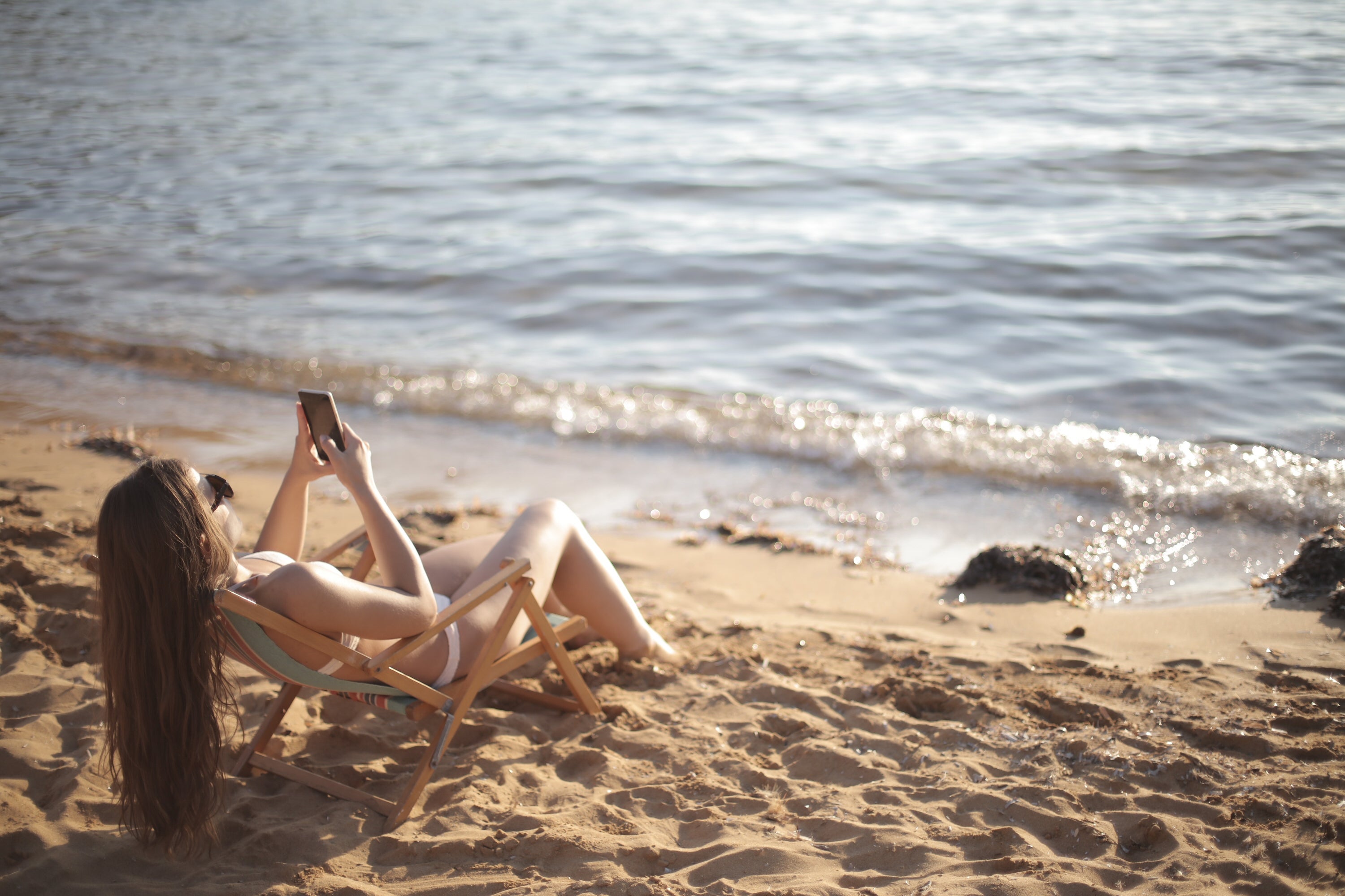 Protege tu smartphone de la playa