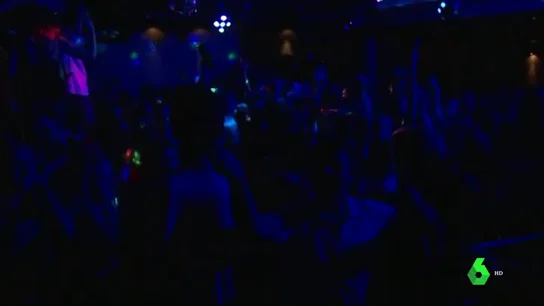 Buscan a 400 jóvenes que abarrotaron una discoteca en Córdoba para hacerles el test por coronavirus Buscan a 400 jóvenes que abarrotaron una discoteca en Córdoba para hacerles el test por coronavirus