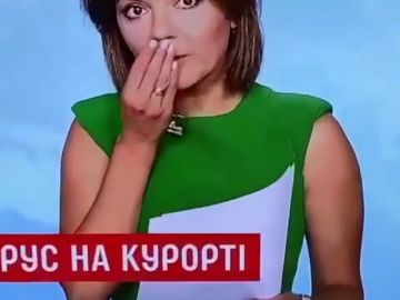Una periodista ucraniana pierde un diente en directo Una periodista ucraniana pierde un diente en directo