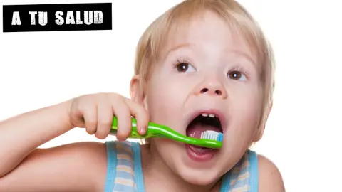 Cómo enseñar a los niños a lavarse los dientes Cómo enseñar a los niños a lavarse los dientes