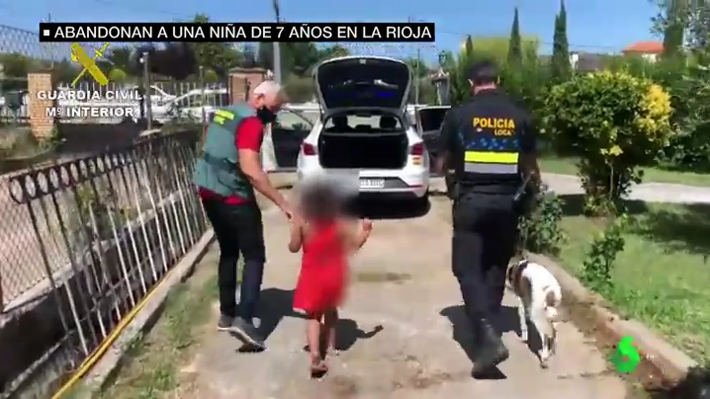 Habla el guardia civil que halló a la niña de siete años abandonada por la pareja de su madre en La Rioja: "Te llega, te choca" Habla el guardia civil que halló a la niña de siete años abandonada por la pareja de su madre en La Rioja: "Te llega, te choca"