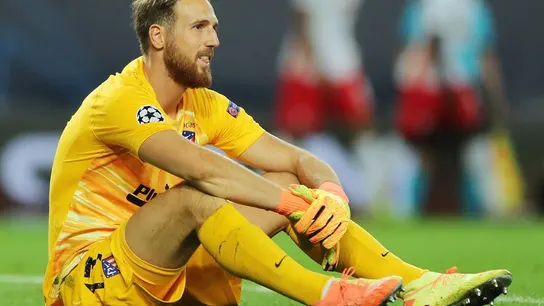 Oblak después de que Leipzig anotara su segundo gol Oblak después de que Leipzig anotara su segundo gol