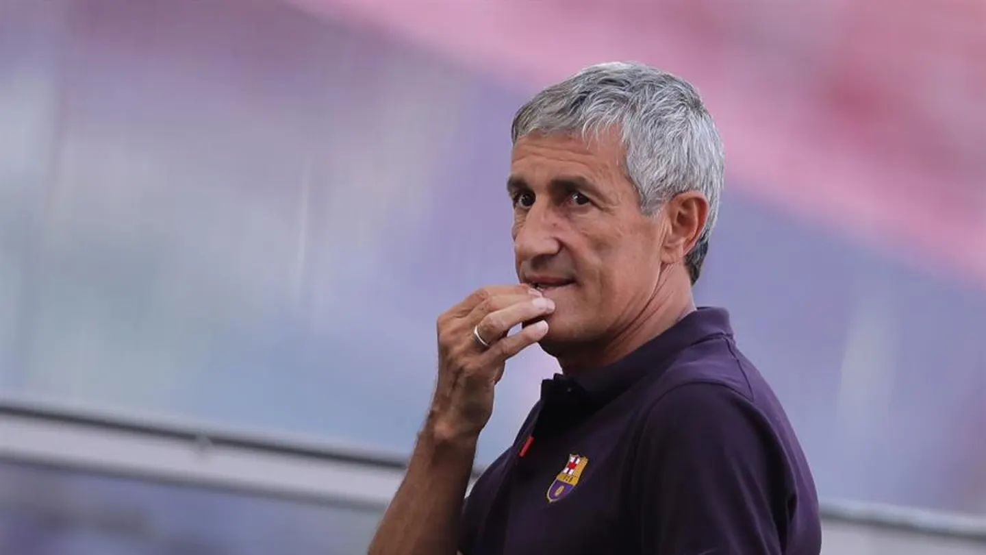 Quique Setién: "Lewandowski es un gran futbolista, pero no está a la altura de Messi" Quique Setién: "Lewandowski es un gran futbolista, pero no está a la altura de Messi"