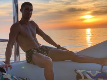 Cristiano Ronaldo Cristiano Ronaldo