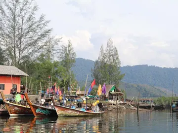 Koh phra Thong Koh phra Thong