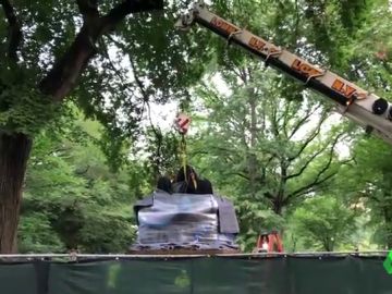 Primera estatua de una mujer en Central Park Primera estatua de una mujer en Central Park