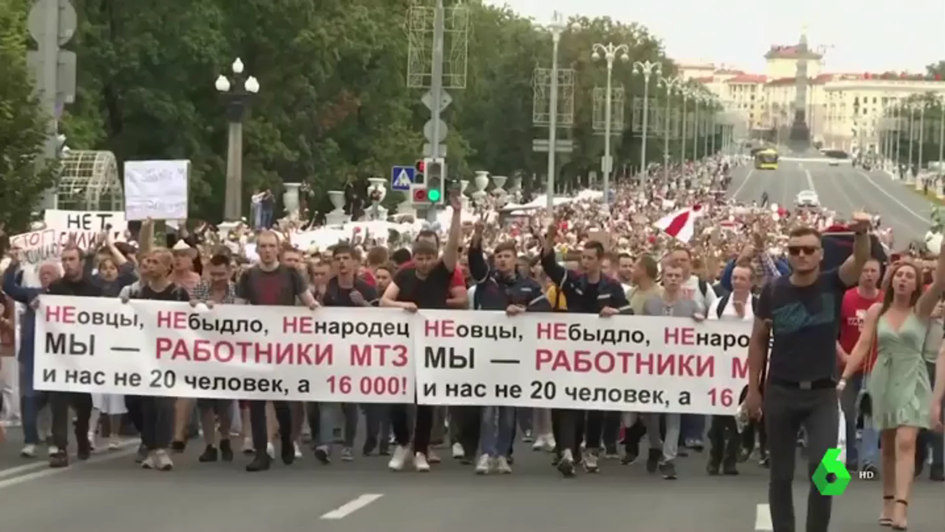 Miles de bielorrusos vuelven a llenar las calles contra Lukashenko, conocido como 'el último dictador de Europa'