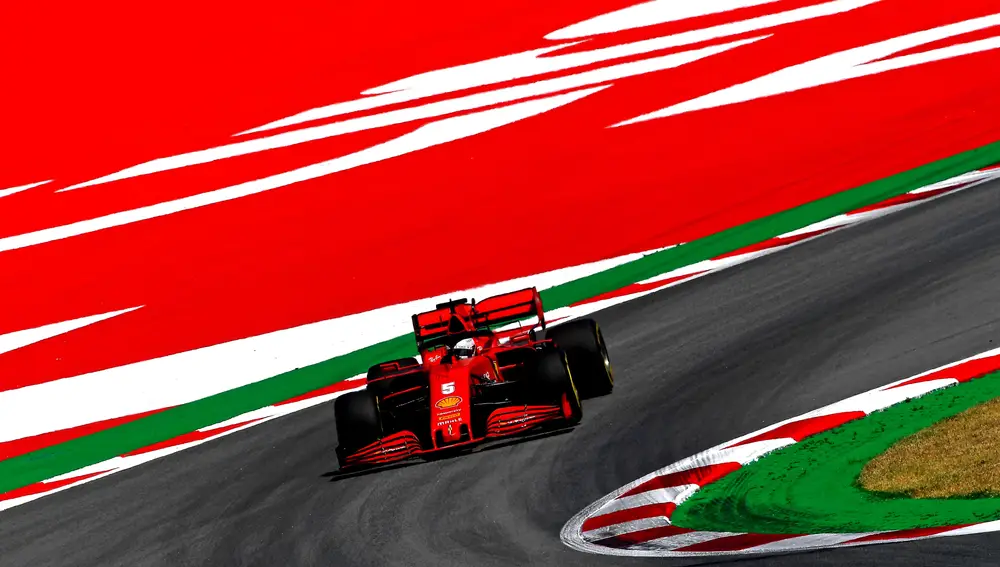 Sebastian Vettel acabó séptimo tras una estrategia de una parada