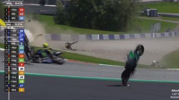 Accidente entre Zarco y Morbidelli en el GP de Austria