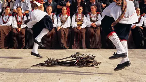 Tradiciones y flocklore en Korcula Tradiciones y flocklore en Korcula