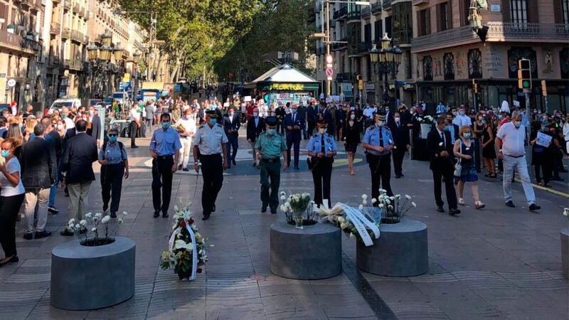 Homenaje en Barcelona a las víctimas de los atentados de Las Ramblas y Cambrils