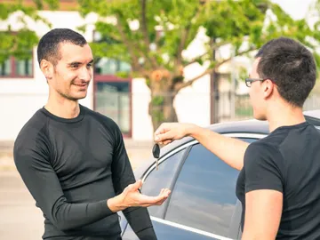 Las ventas de vehículos usados suben un 5,6% en julio y registran el primer dato positivo desde febrero Las ventas de vehículos usados suben un 5,6% en julio y registran el primer dato positivo desde febrero