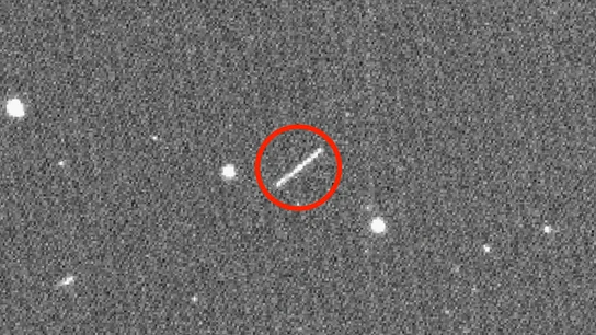 Imagen del asteroide 2020 GQ tomada por el telescopio Zwicky Transient Facility Así es el asteroide que casi 'roza' la Tierra