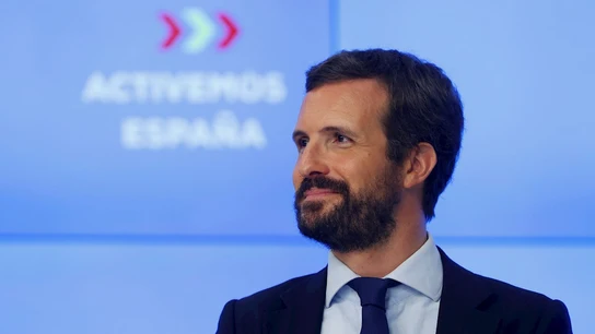 Casado en la reunión de la Junta Directiva Casado en la reunión de la Junta Directiva