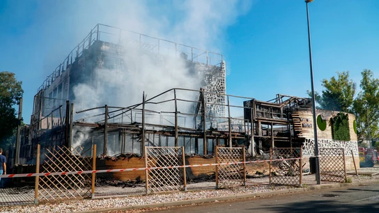Hotel Sisu, un incendio y un ataque con granada de mano en menos de tres años El polémico Hotel Sisu: incendios y una explosión por granada de mano