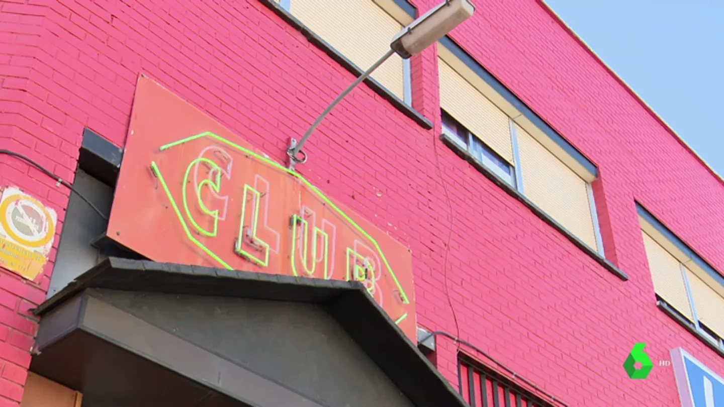 Las mujeres prostituidas alternativas para poder sobrevivir si se cierran los prostíbulos: "Nos están dejando en la calle con deudas" Las mujeres prostituidas alternativas para poder sobrevivir si se cierran los prostíbulos: "Nos están dejando en la calle con deudas"